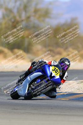 media/Mar-12-2022-SoCal Trackdays (Sat) [[152081554b]]/Turn 2 (1145am)/